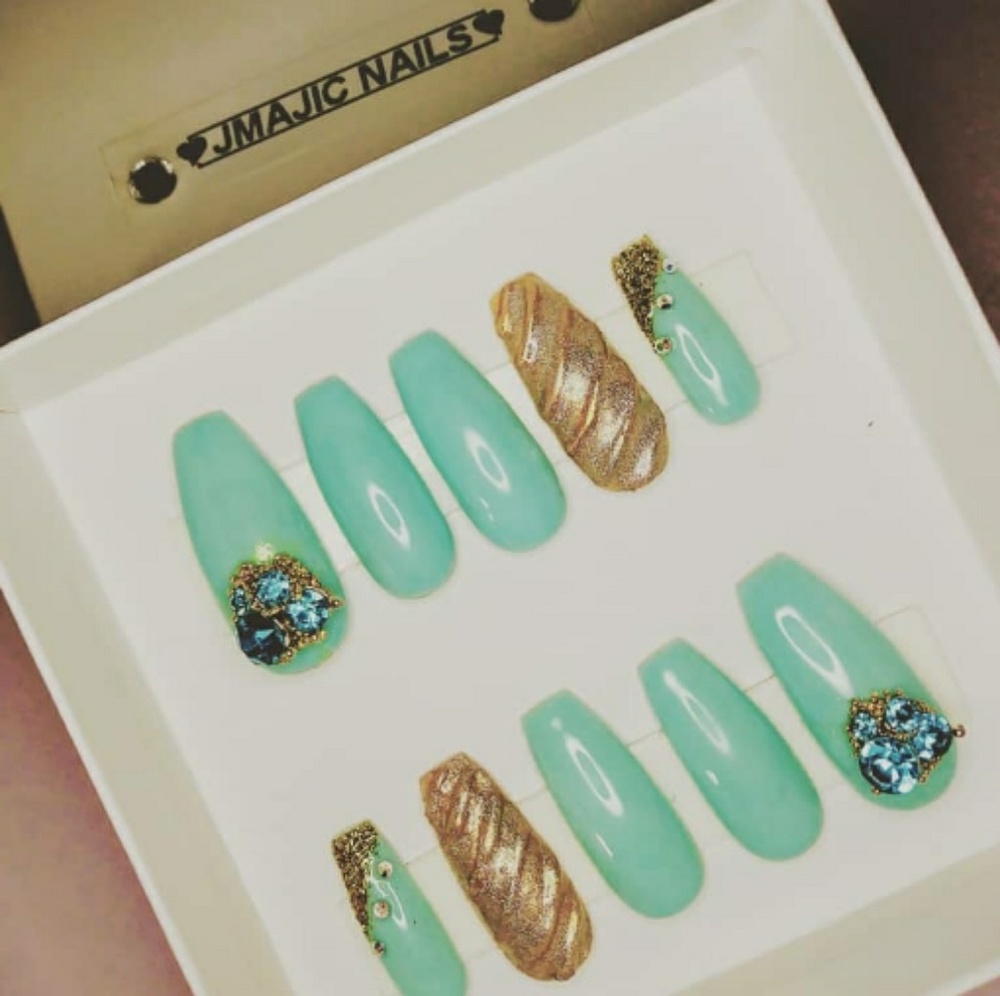 Reusable Gel Unicorn Horn Press on Nails